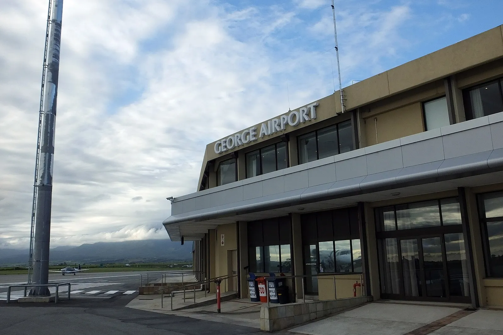George Airport transfers